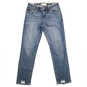KanCan Estilo Slim Straight Distressed Jeans